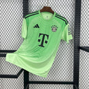 Bayern Munich 2025∕26 Green Goalkeeper Jersey(9576)