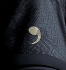 Camisa La Pulga Lionel Messi 10 Preta commafootball - 2023/2024